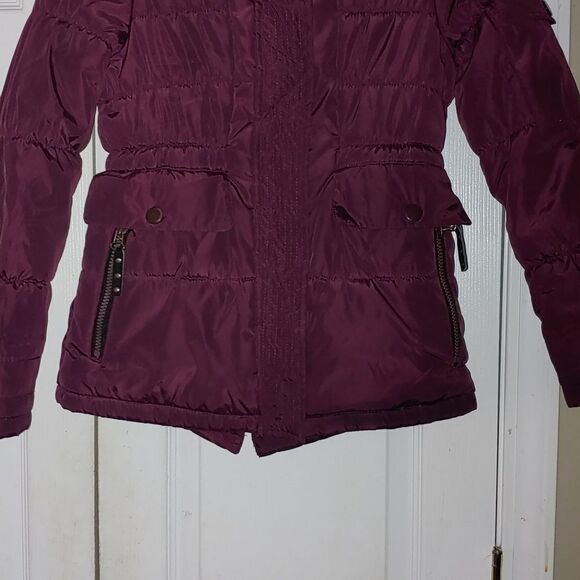 London Fog puffer jacket with faux fur hood Sz M (10/12) - Picture 2 of 9